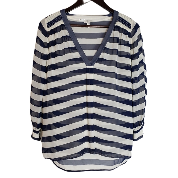 3 for 30$🔥JOIE Hi-Low Blouse Blue Stripes Size M - Picture 1 of 9